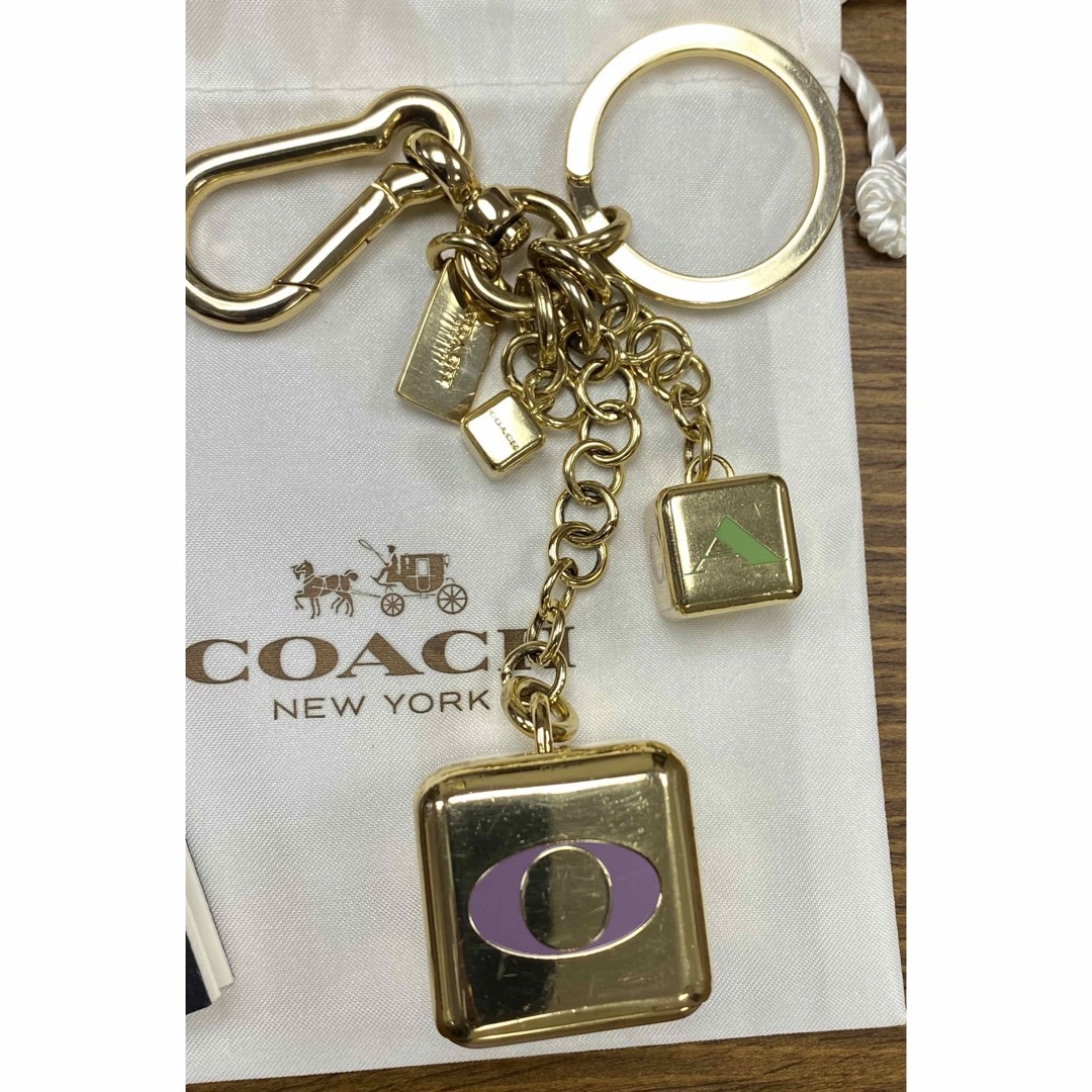 COACH(コーチ)の【COACH】バッグチャーム ハンドメイドのファッション小物(バッグチャーム)の商品写真