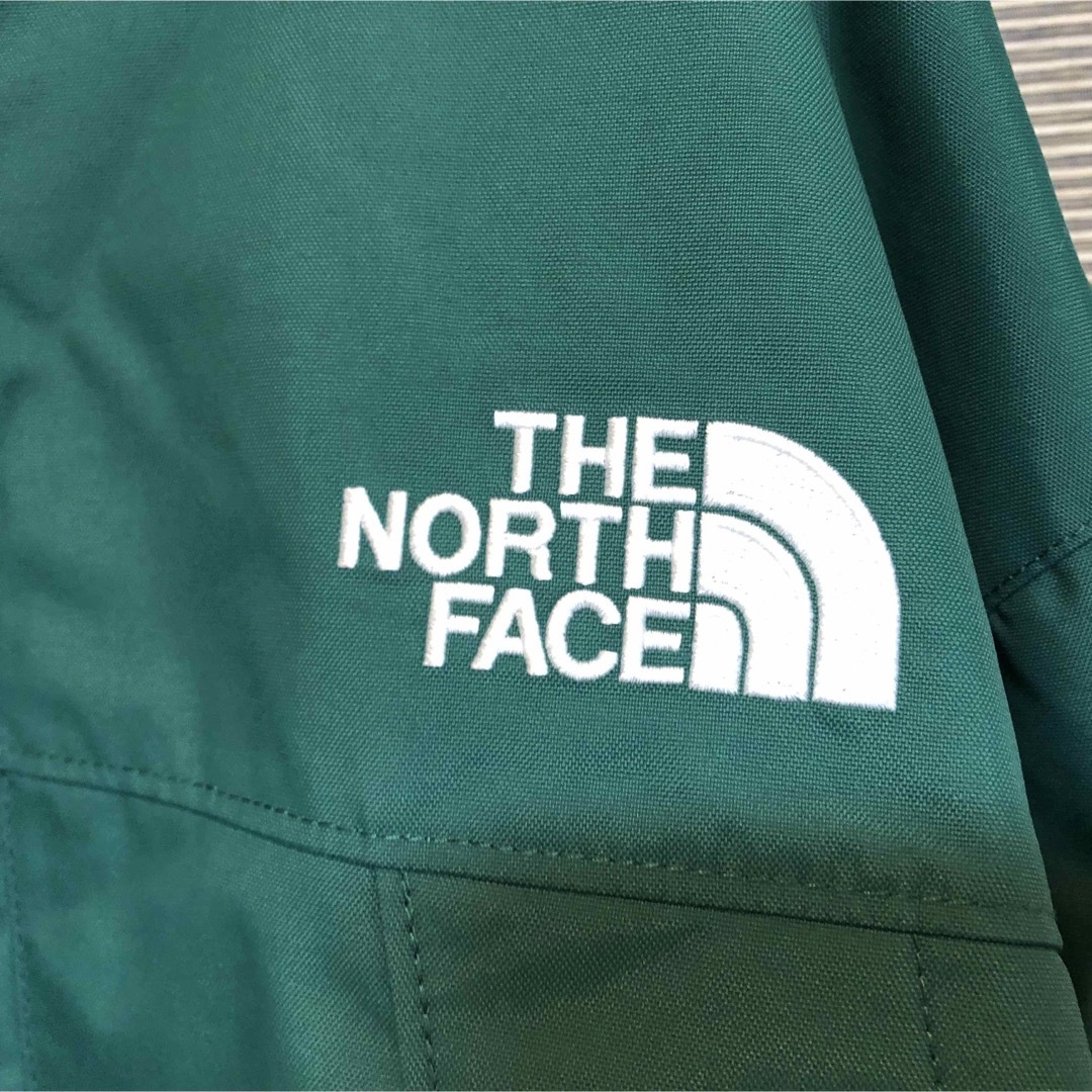 THE NORTH FACE(ザノースフェイス)の【ノースフェイス】未使用品　マウンテンパーカー　緑　グランビージャケットK メンズのジャケット/アウター(マウンテンパーカー)の商品写真