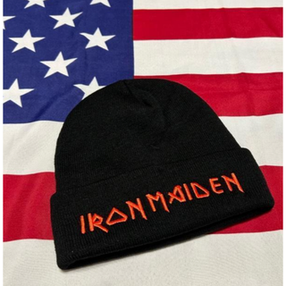 アーバンアウトフィッターズ(Urban Outfitters)のIRON MAIDEN ビーニー ニット帽 アイアンメイデン 海外限定(ニット帽/ビーニー)