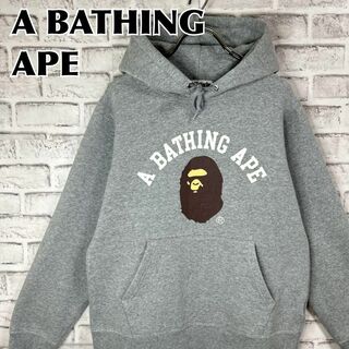 A BATHING APE アベイシングエイプ パーカー アーチロゴセンターロゴ