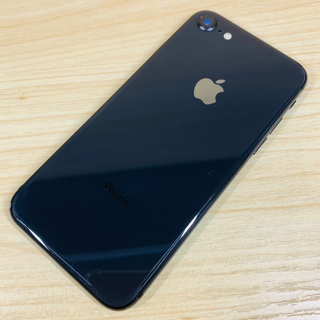 iPhone8 64GB n4