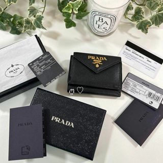 PRADA - 超美品 PRADA プラダ パスケース付き ダブルホック リボン ...