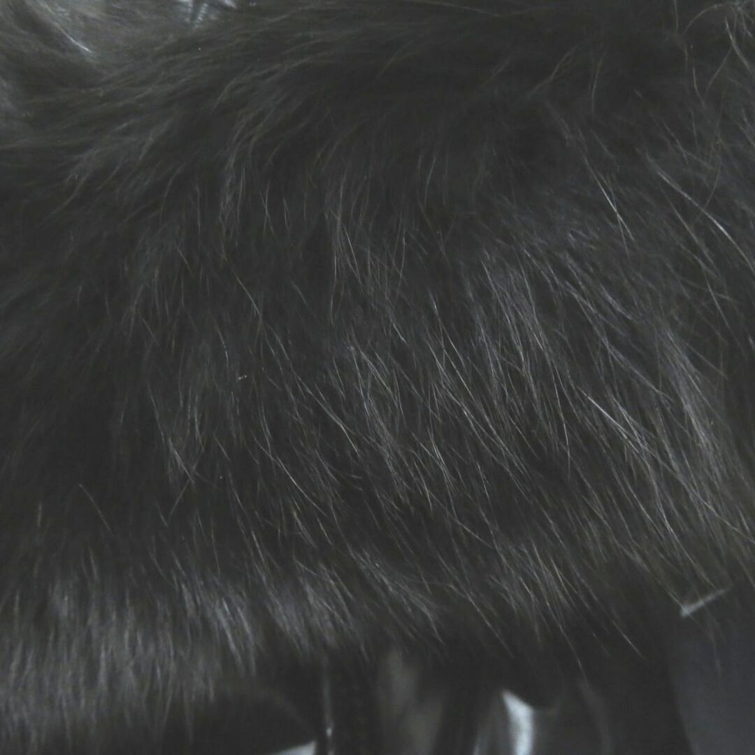 MONCLER(モンクレール)の未使用品◎20AW 国内正規品 モンクレール BADY FUR バディ レディース FOX・フード付き ダウンジャケット ワッペン付き ブラック 黒 00　m06-st30303-4701 レディースのジャケット/アウター(ダウンジャケット)の商品写真