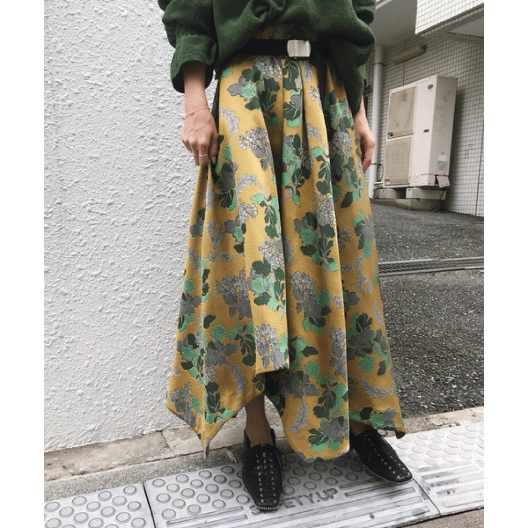 AMERI/BERRY JACQUARD BELT SKIRT | フリマアプリ ラクマ