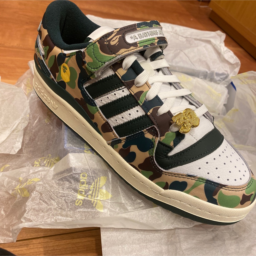 新品未使用　BAPE × adidas 値下げ中