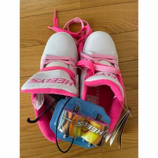 ヒーリーズ(HEELYS)のHEELYS ローラーシューズ  23cm(ローラーシューズ)