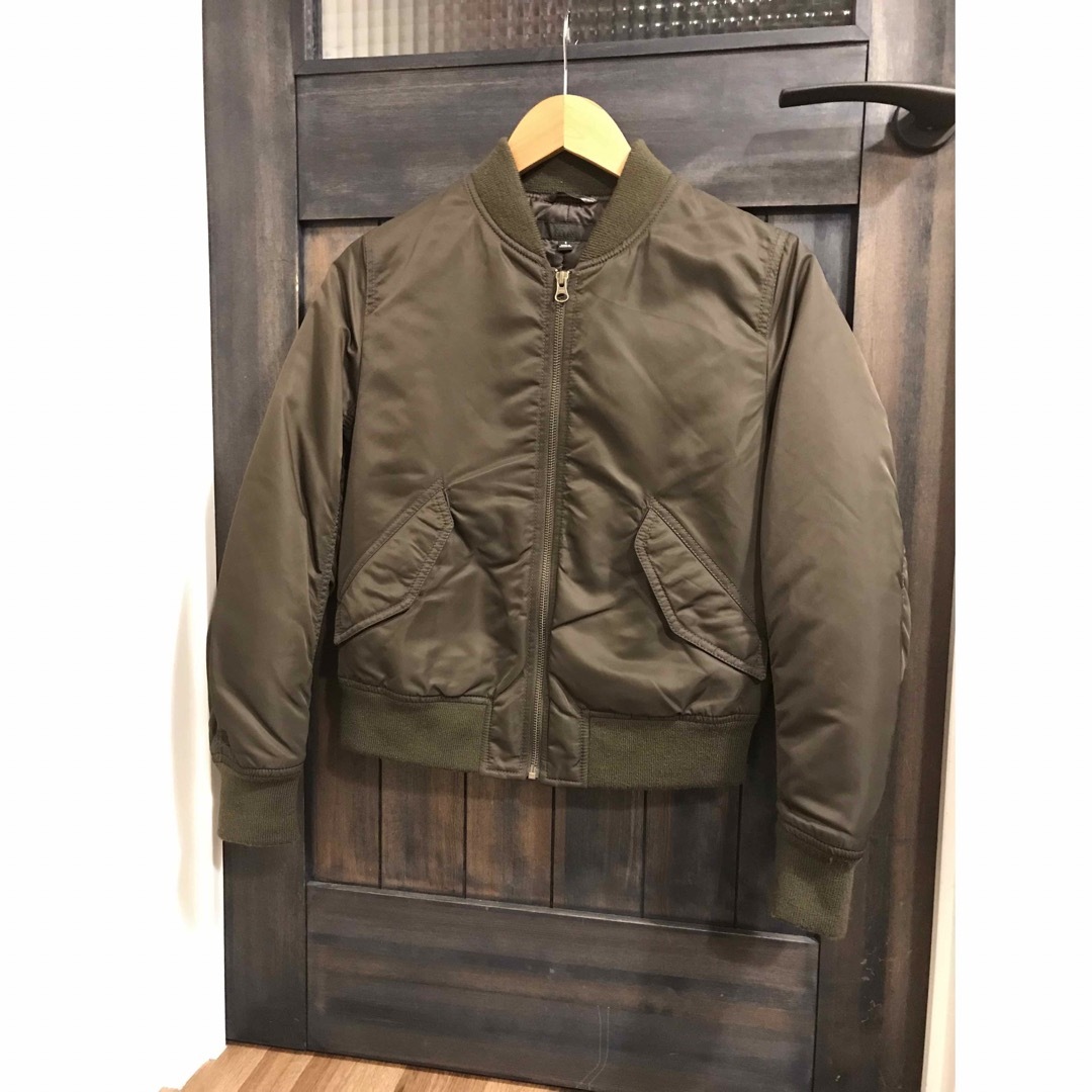 UNIQLO - UNIQLO MA-1 カーキの通販 by にこ|ユニクロならラクマ UNIQLO - UNIQLO MA-1 カーキの通販 by にこ|ユニクロならラクマ