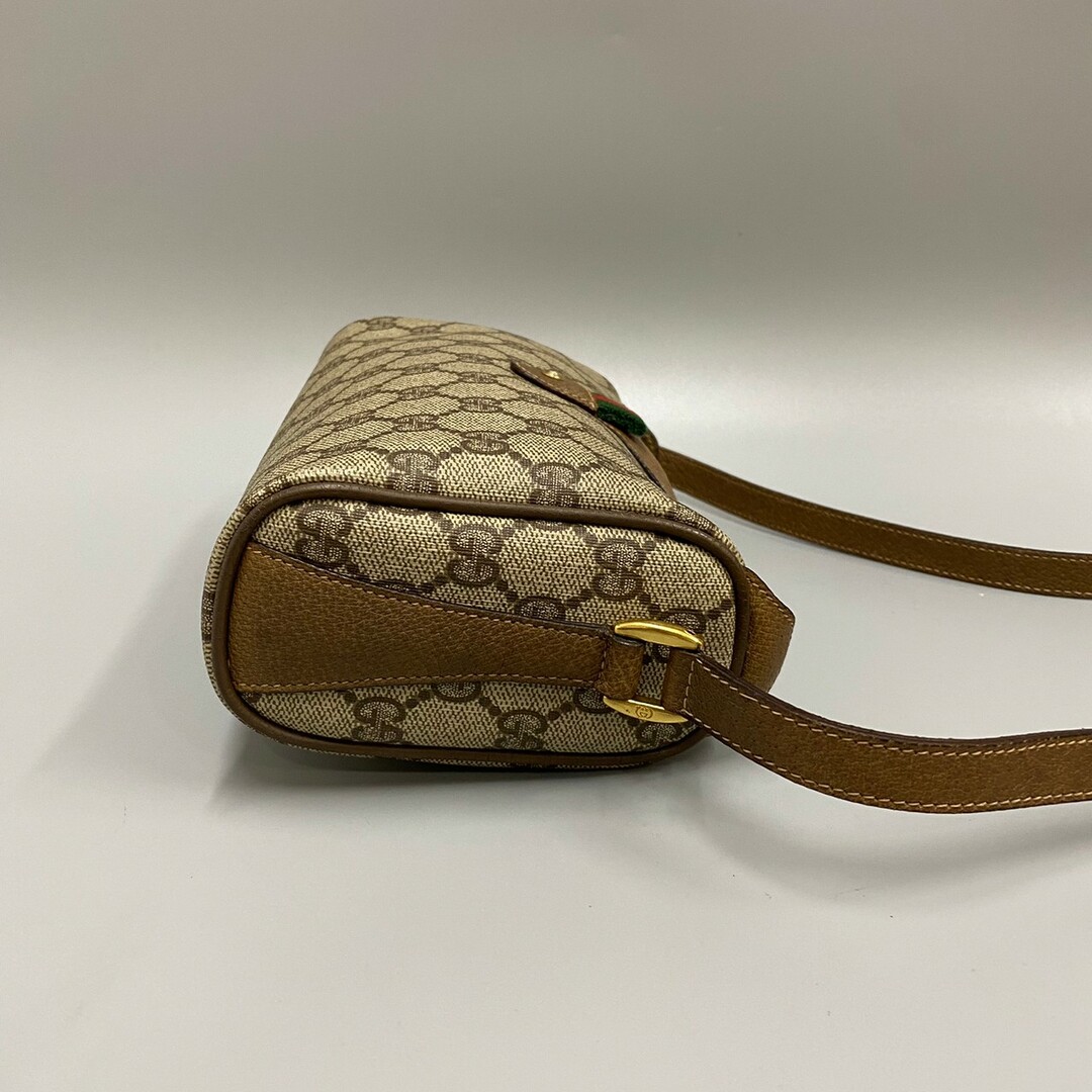 Gucci - 美品 GUCCI グッチ オールドグッチ シェリーライン GG ロゴ 柄