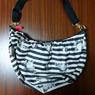 レスポートサック(LeSportsac)のショルダーバッグ(LeSportsac ベネフィット コラボ)(ショルダーバッグ)