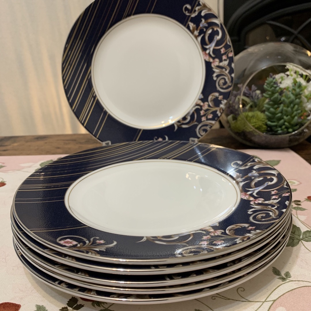 WEDGWOOD - 新品 未使用 ウェッジウッド ルネッサンスブルー 20.5cm