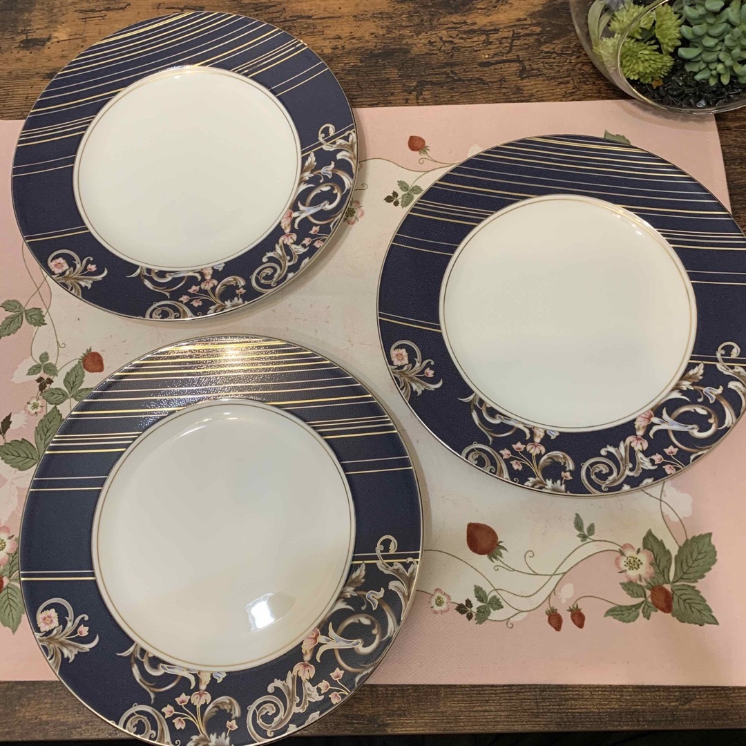 WEDGWOOD - 新品 未使用 ウェッジウッド ルネッサンスブルー 20.5cm