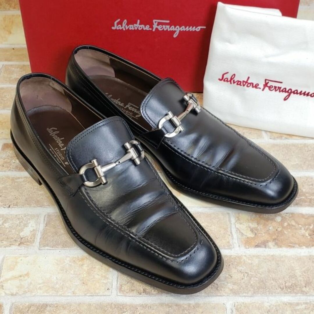 Ferragamo フェラガモ ローファー 革靴 ビジネス