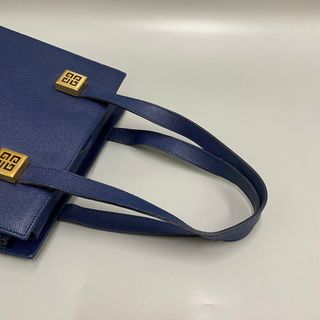 美品 希少品 GIVENCHY ジバンシィ ジバンシー 4G ロゴ 金具 レザー 本革 ハンドバッグ ミニ トートバッグ ネイビー 22652