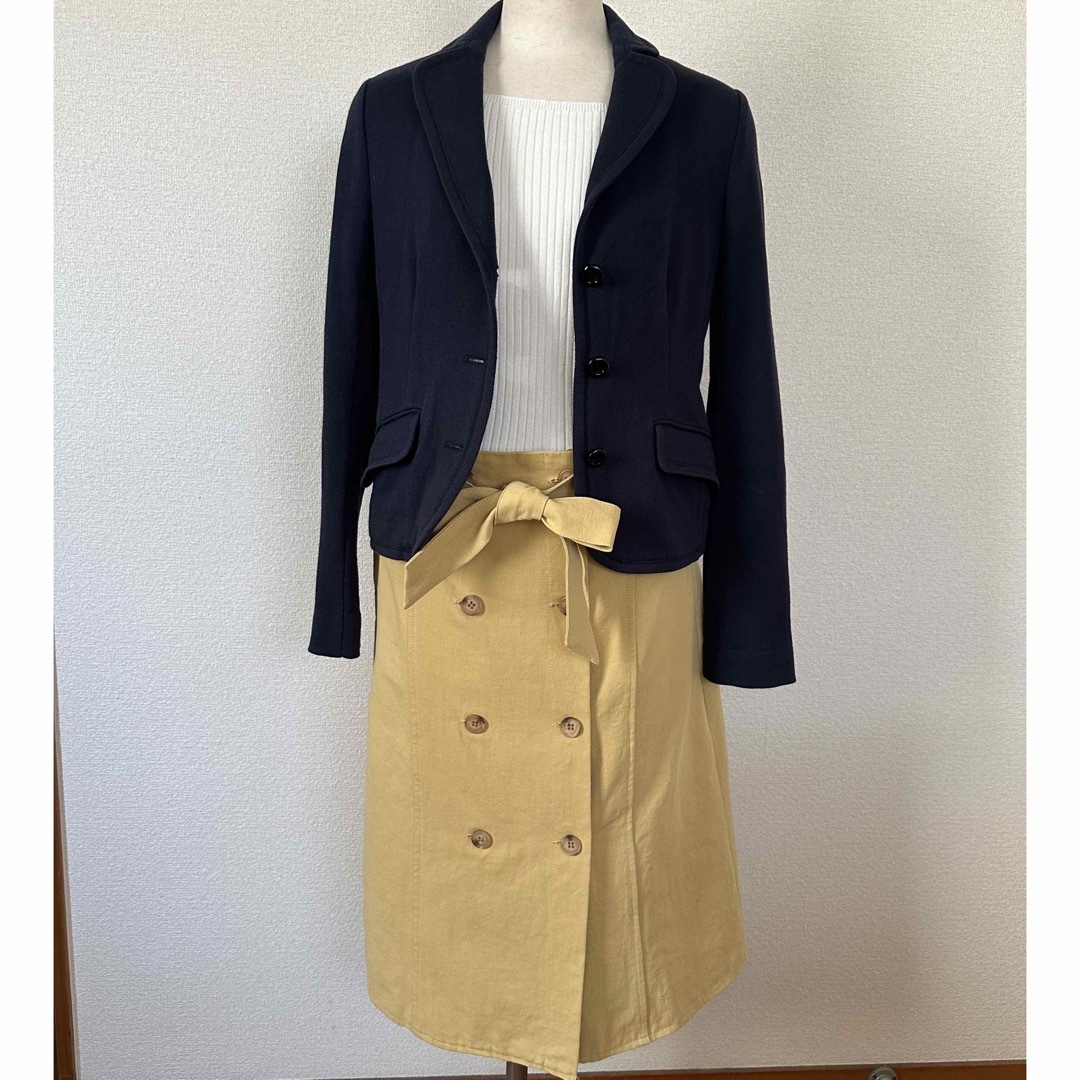 イエロー　スカート レディースのスカート(ひざ丈スカート)の商品写真