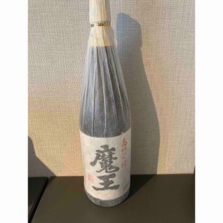 シラタマジョウゾウ(白玉醸造)の魔王　本格焼酎　1800ml(焼酎)