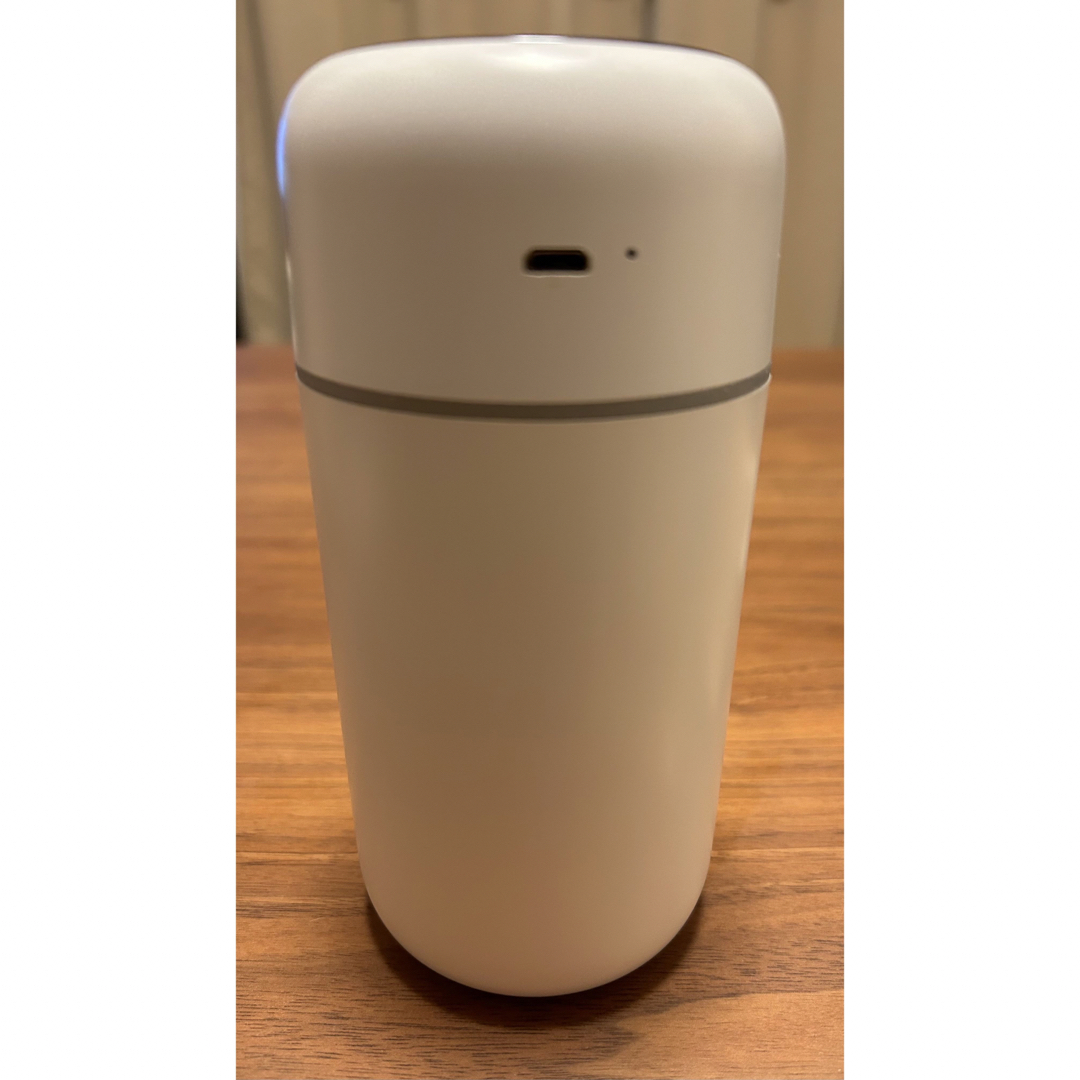 Vanazo HUMIDIFIER 卓上加湿器 スマホ/家電/カメラの生活家電(加湿器/除湿機)の商品写真