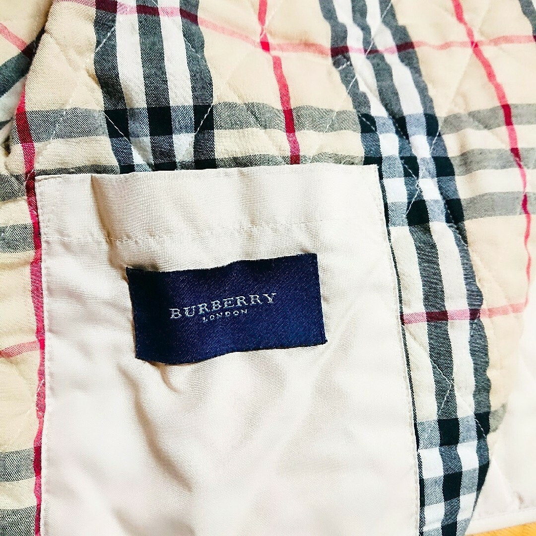 BURBERRY(バーバリー)の美品  BURBERRY バーバリーロンドン キルティングコート ノバチェック レディースのジャケット/アウター(その他)の商品写真