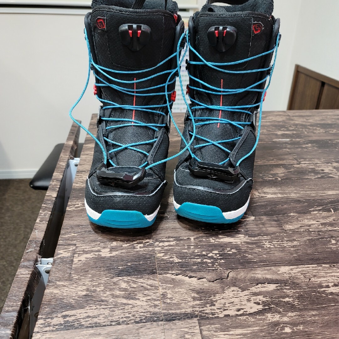 SALOMON(サロモン)のスノーボートブーツ26 スポーツ/アウトドアのスノーボード(ブーツ)の商品写真