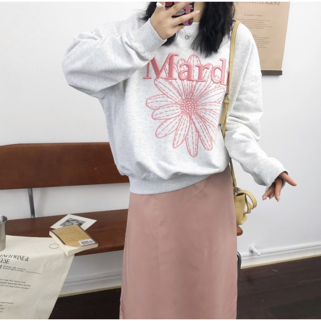 Mardi Mercredi マルディメクルディ スウェット 刺繍パーカー | フリマアプリ ラクマ