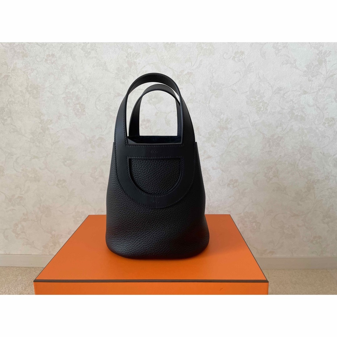 Hermes(エルメス)の今だけ値下げ🉐新品‼️HERMES エルメス　インザループ18 ブラック　B刻印 レディースのバッグ(ハンドバッグ)の商品写真