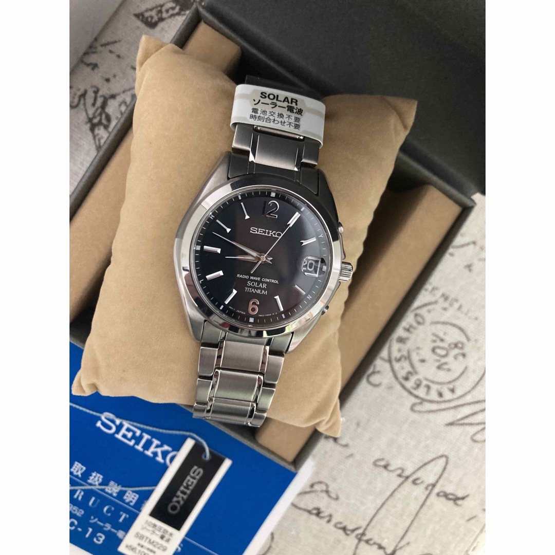 超美品！ SEIKO セイコー メンズ チタン  ソーラー電波 SBTM229 3