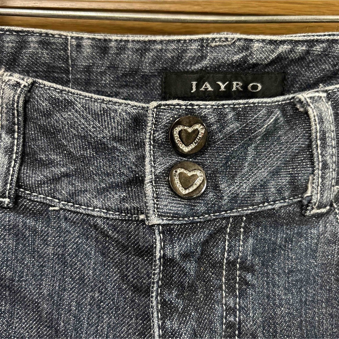 JAYRO(ジャイロ)のJAYRO ジャイロ 裾ファー　クロップドデニムパンツ　ジーンズ レディースのパンツ(デニム/ジーンズ)の商品写真