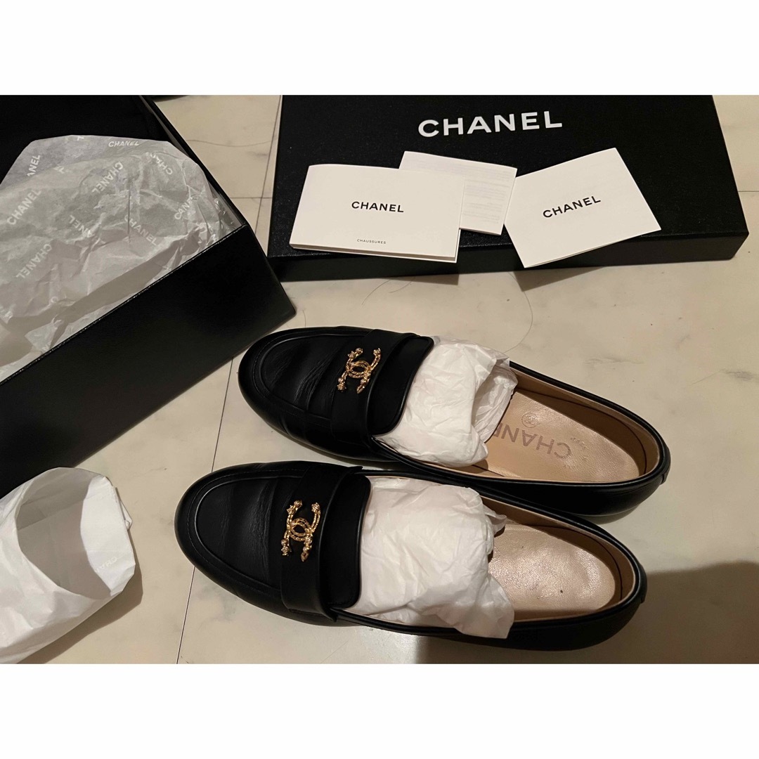 ローファーCHANEL  シャネル　37.5  美品