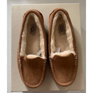 アグ(UGG)のUGG ANSLEY(スリッポン/モカシン)