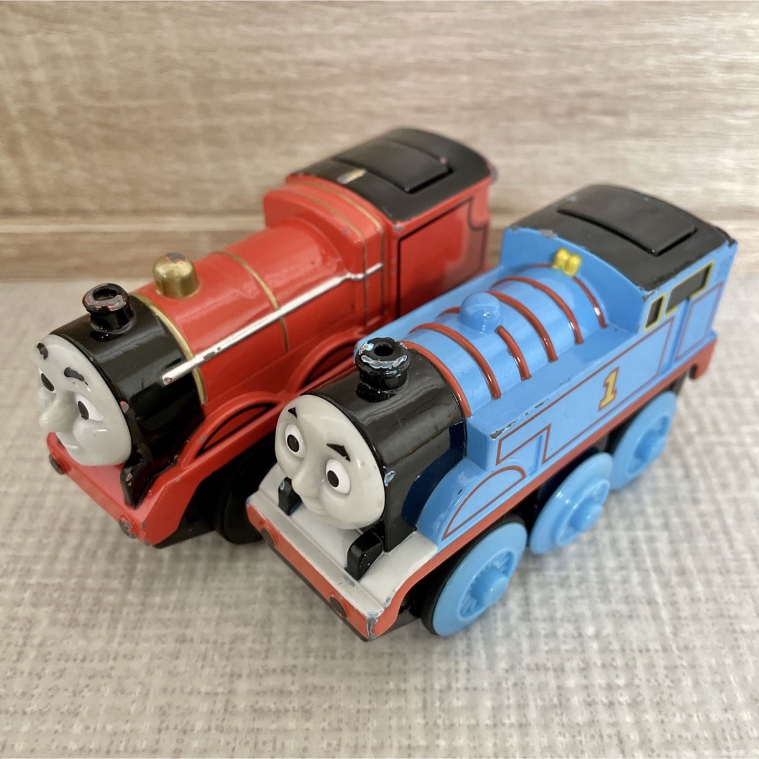 #9 トーマス ジェームス ブリオ brio レア 品薄 電動 木製レール