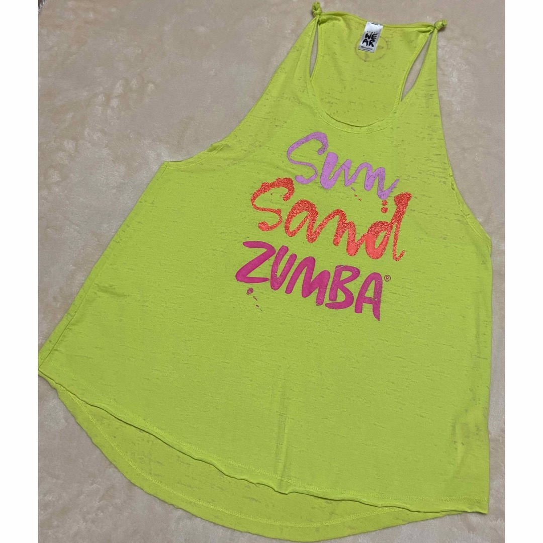 Zumba(ズンバ)の《正規品》ZUMBA ズンバ ウエア タンクトップ (イエロー系) スポーツ/アウトドアのトレーニング/エクササイズ(その他)の商品写真
