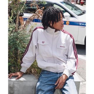HTH track jacket トラックジャケット ベージュの通販 by u|ラクマ