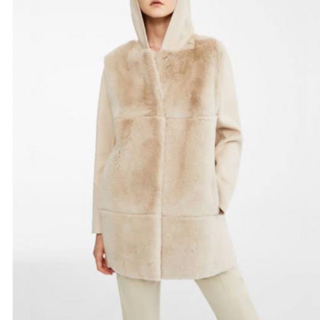 Max Mara(マックスマーラ)のWeekend Max Mara フーディーコート《美品》 レディースのジャケット/アウター(ロングコート)の商品写真