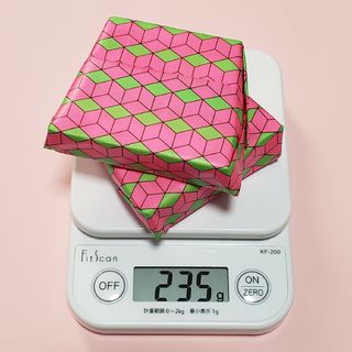 ラッシュ(LUSH)の【匿名配送】新品未使用LUSHフェアリーキャンディーソープ石鹸2個セット(ボディソープ/石鹸)