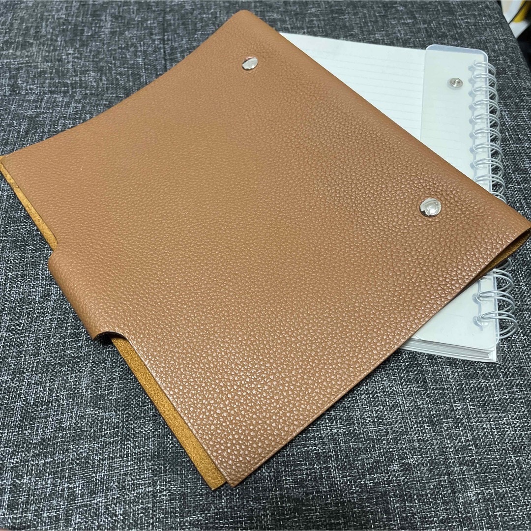 Hermes(エルメス)のHermes エルメス　ユリス　ノートカバー　mm インテリア/住まい/日用品の文房具(ノート/メモ帳/ふせん)の商品写真