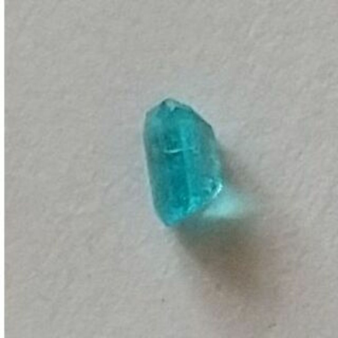 pt900パライバトルマリン　計0.35ct ブラジル産　希少石　天然石　ネオン感あり