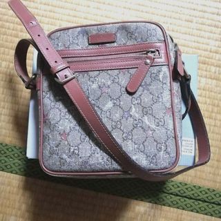 グッチ(Gucci)のグッチ　GUCCI　ショルダーバッグ　GGスプリーム スター  PVC(ショルダーバッグ)