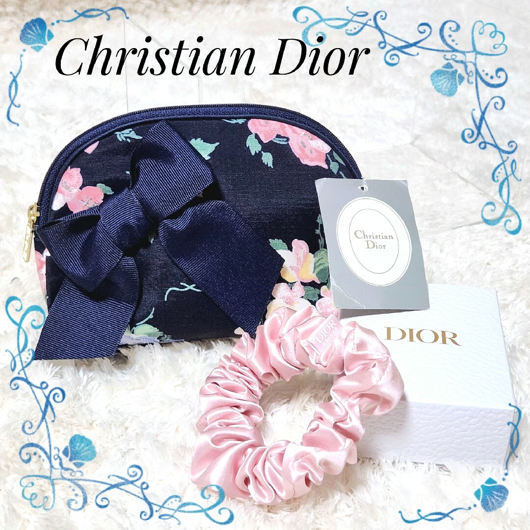 未使用品♡Christian Dior♡リボン付きポーチ＆サテン シュシュ 2点