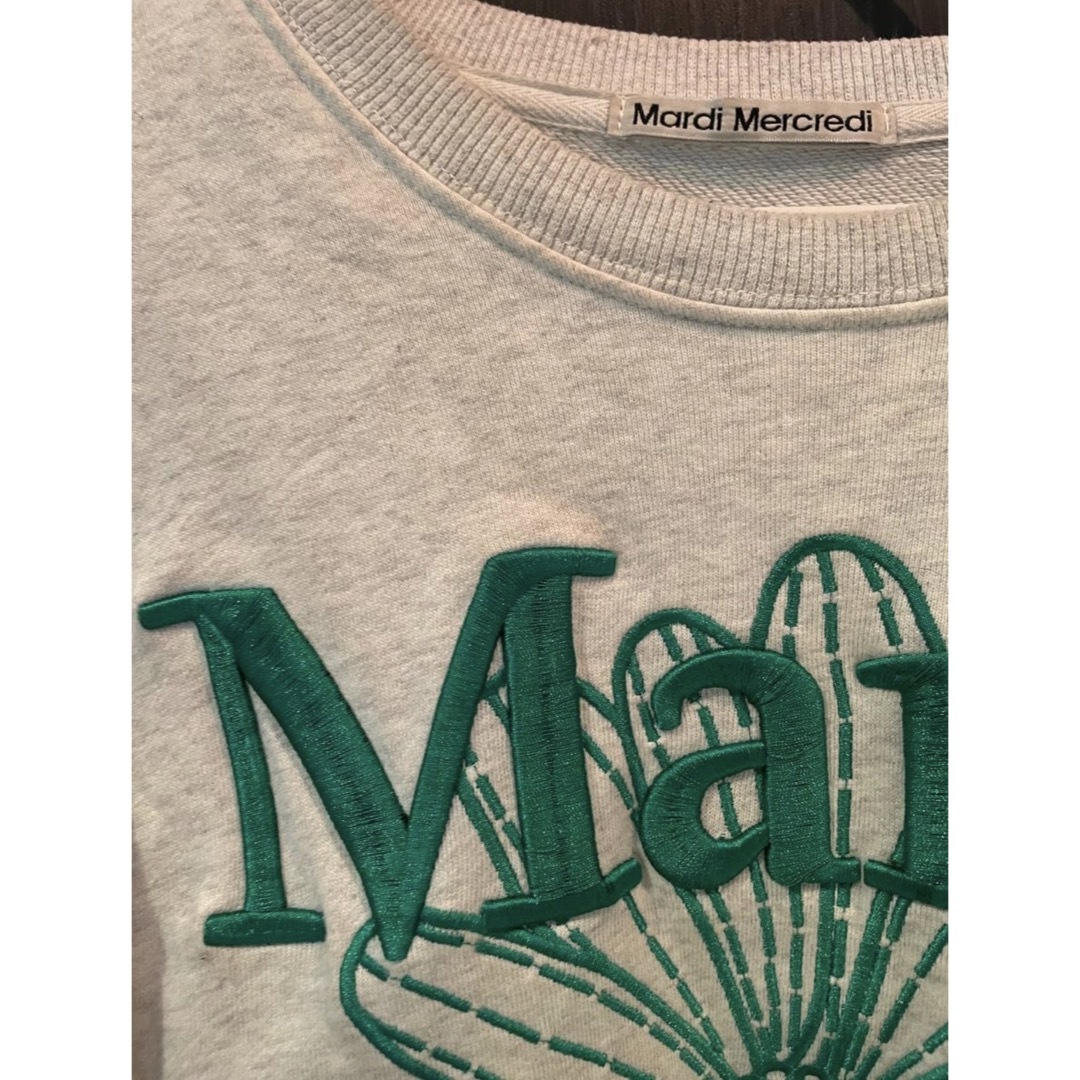 マルディメクルデ Mardi Mercrediスウェットオートミールグリーン刺繍