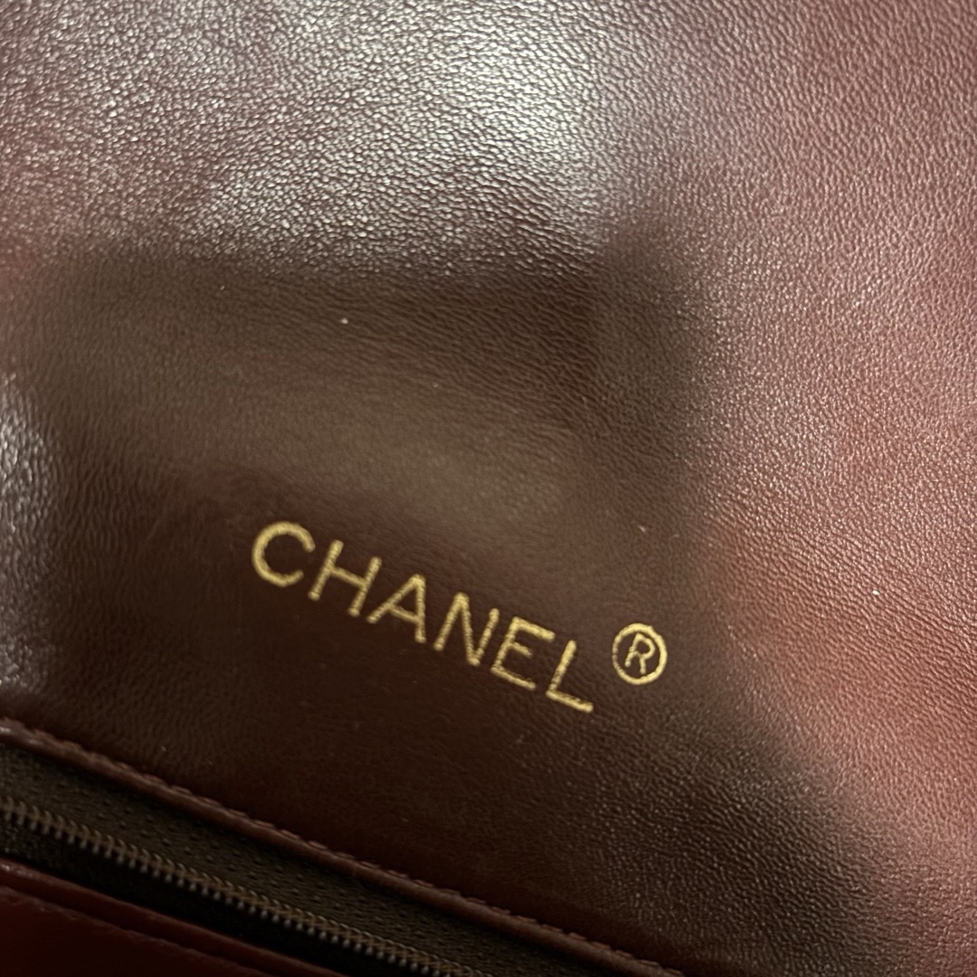 CHANEL シャネル　マトラッセル　レッド