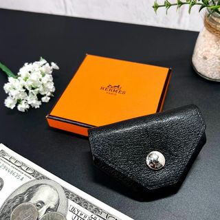 エルメス(Hermes)の✨極美品＆超レア品‼️✨ エルメス ルヴァンキャトル ヴェルソ コインケース(コインケース)