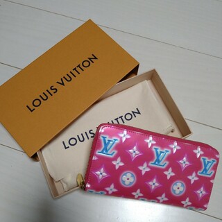 ルイヴィトン(LOUIS VUITTON)のルイヴィトン　ヴェルニ　バレンタインモデル(財布)