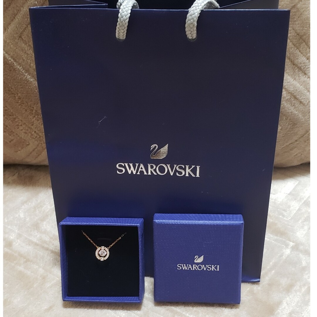 新品　SWAROVSKI　ダイヤ　クリスタル　ローズゴールド