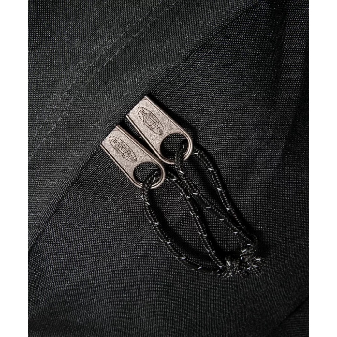 MM6(エムエムシックス)のMM6 x EASTPAK イーストパック ドリッピング バックパック ブラック レディースのバッグ(リュック/バックパック)の商品写真