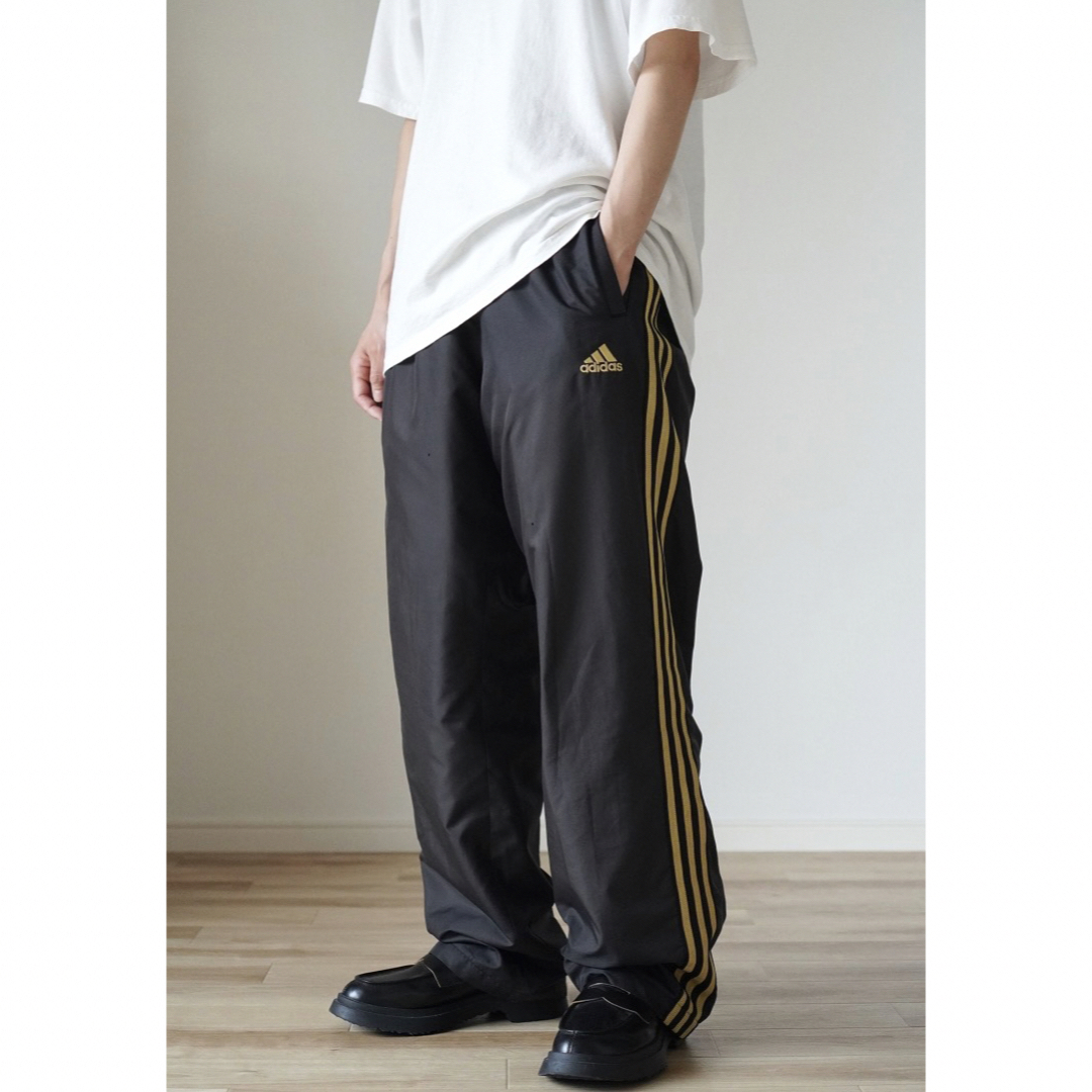 00s 古着 adidas 中綿 ナイロンパンツ スリーライントラックパンツ | フリマアプリ ラクマ