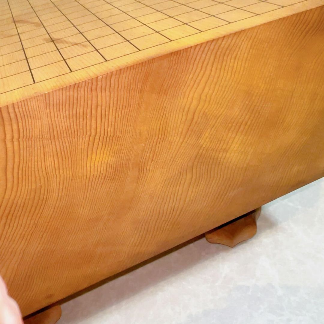囲碁盤　本榧　天柾　厚さ17.4 5.6寸