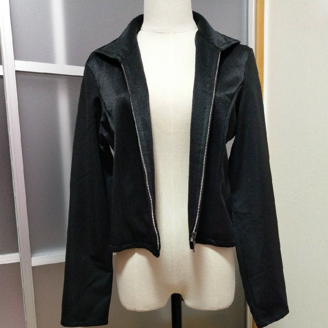 テーラードジャケット ブラック 黒色 フォーマル カジュアル レディースのジャケット/アウター(テーラードジャケット)の商品写真