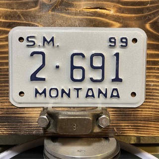 ホンダ(ホンダ)の691 アメリカバイク ライセンスプレート ナンバープレートモンタナ州オートバイ(インテリア雑貨)