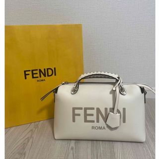 FENDI - 【中古】 FENDI フェンディ BOX ショルダーバッグ ピンクの