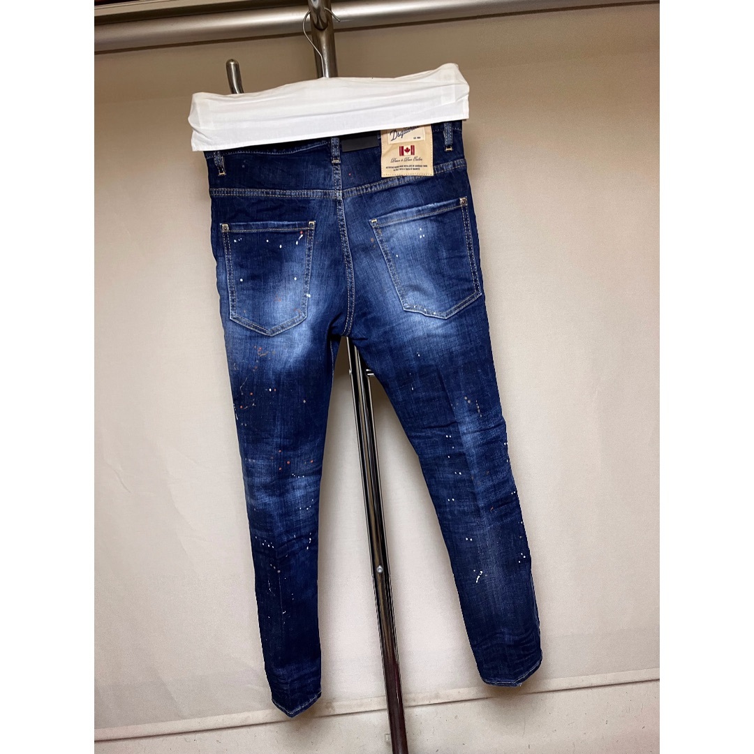 DSQUARED2(ディースクエアード)の新品 42 22aw DSQUARED2 スキニーデニム SKATER 4272 メンズのパンツ(デニム/ジーンズ)の商品写真