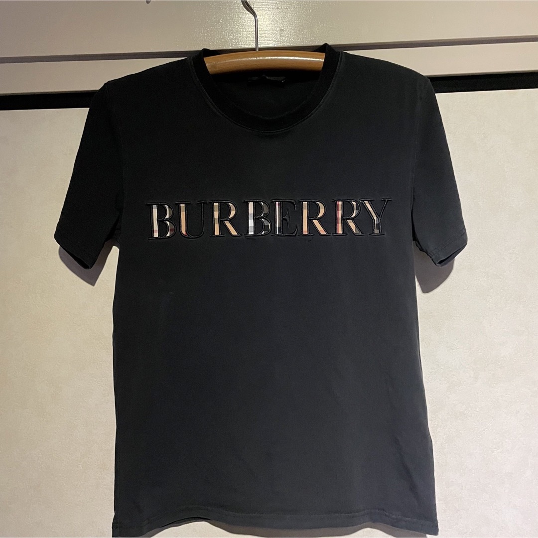 【美品】バーバリー　ロゴ　Tシャツ